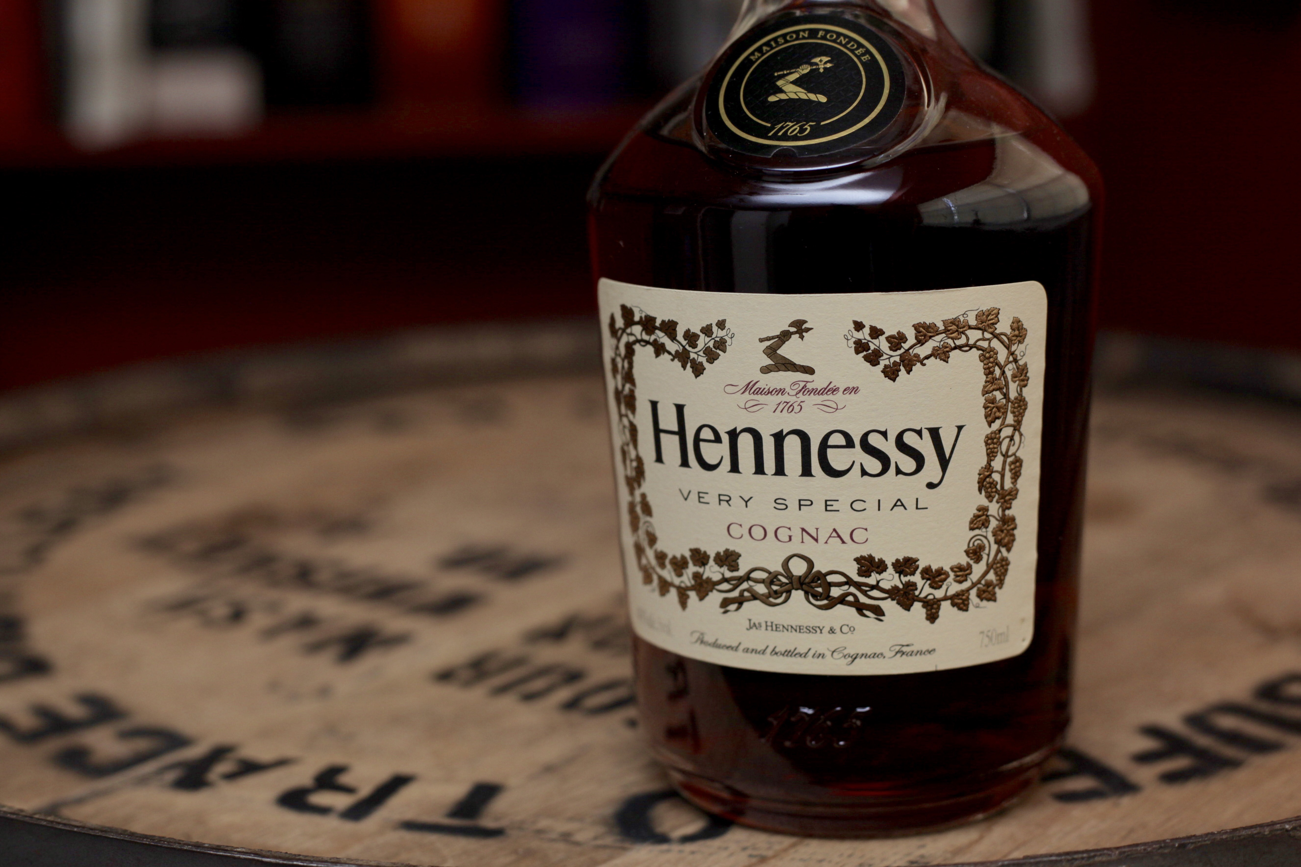 Hennessy V.S. Cognac Review 